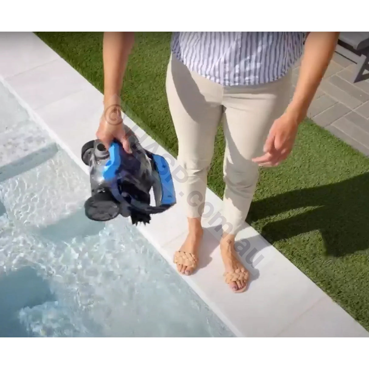 Zodiac Spa Bot - Robotic Cleaner